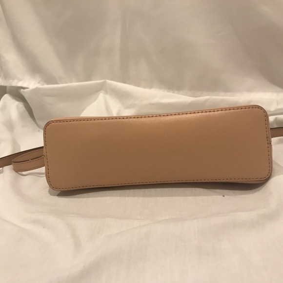 kate spade Wellesley Floral Hanna Bag. - Picture 3 of 8